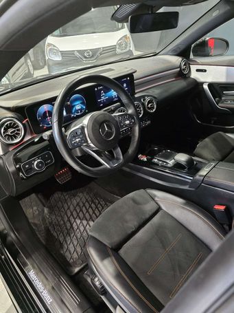 Mercedes-Benz CLA 180 Shooting Brake 7G-DCT 100 kW image number 4