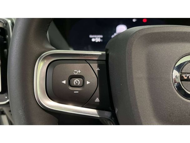 Volvo XC40 Recharge 300 kW image number 18