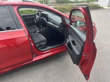 Car image 11