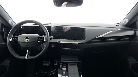 Car image 37