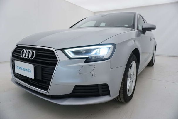 Audi A3 35 S tronic Business 110 kW image number 9