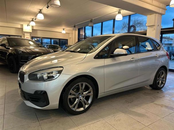 BMW 218i Active Tourer Advantage 103 kW image number 1