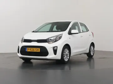 Car image 34
