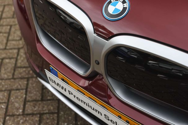 BMW iX3 210 kW image number 33