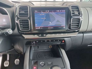 Car image 31