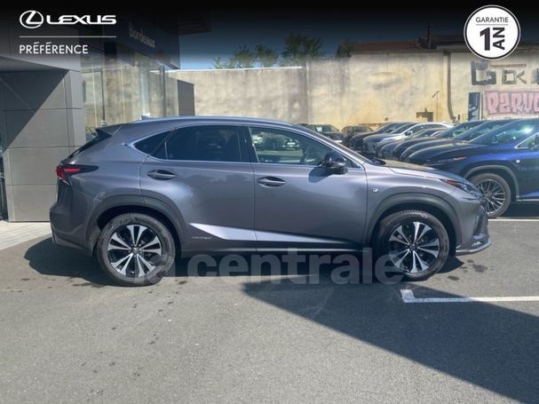 Lexus NX 300 h 145 kW image number 4