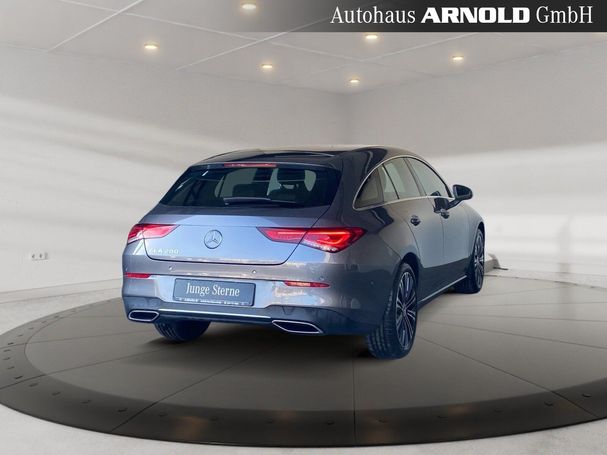 Mercedes-Benz CLA 200 Shooting Brake 120 kW image number 3