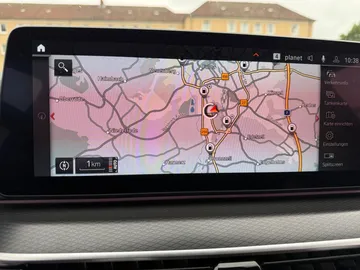 Car image 28