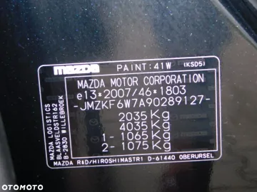 Car image 29