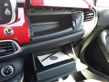 Car image 41