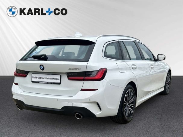 BMW 330e Touring M Sport 215 kW image number 3