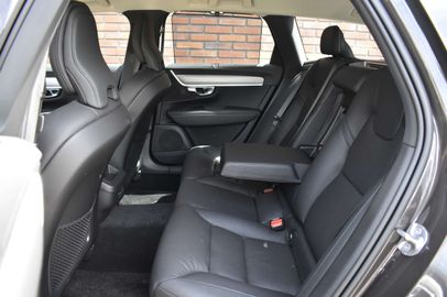 Car image 31