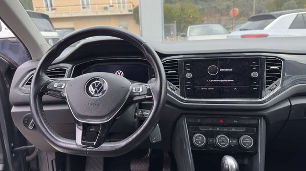 Volkswagen T-Roc 1.5 TSI DSG 110 kW image number 9