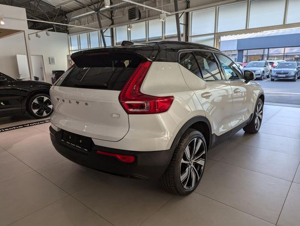 Volvo XC40 Recharge AWD 300 kW image number 5