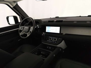 Car image 26