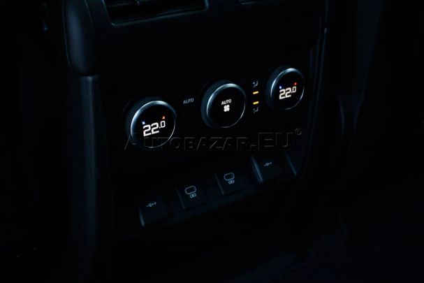 Land Rover Defender 110 3.0 D250 183 kW image number 52