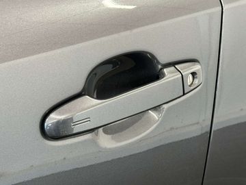 Car image 41