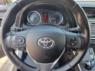 Car image 10