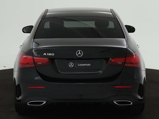 Mercedes-Benz A 180 100 kW image number 24