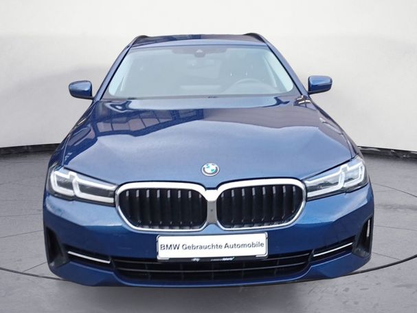 BMW 520d Touring xDrive 140 kW image number 7