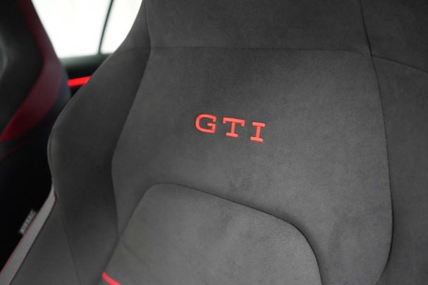 Volkswagen Golf GTI Clubsport DSG 221 kW image number 16