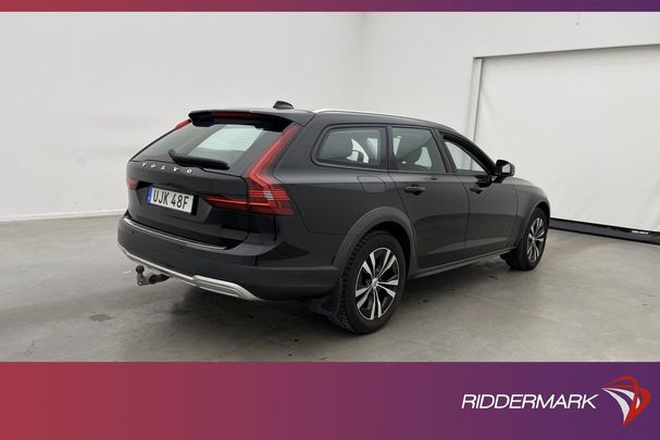 Volvo V90 Cross Country B4 AWD 146 kW image number 6