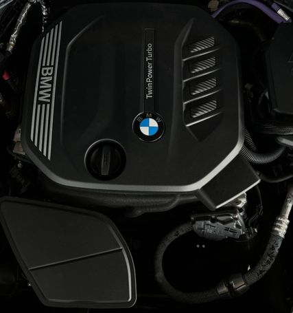 BMW 520d Touring 140 kW image number 16