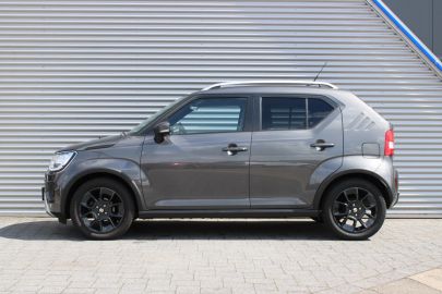 Car image 4