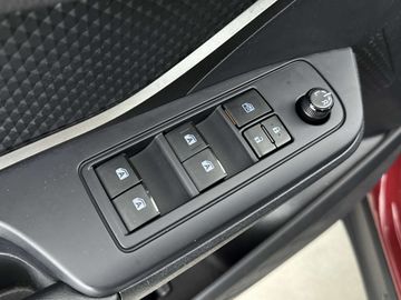 Car image 31