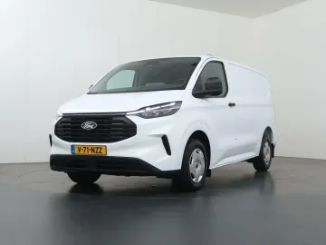Car image 35
