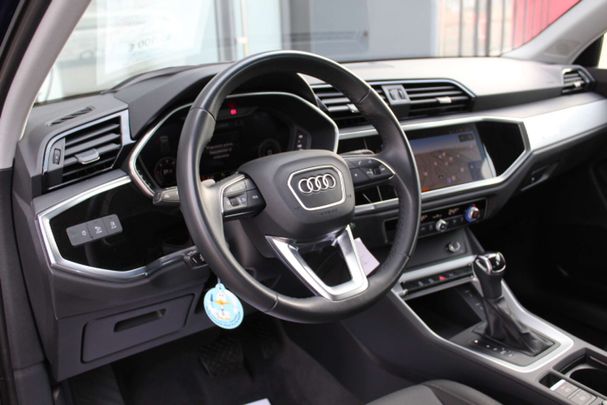 Audi Q3 35 TDI S tronic Advanced 110 kW image number 9