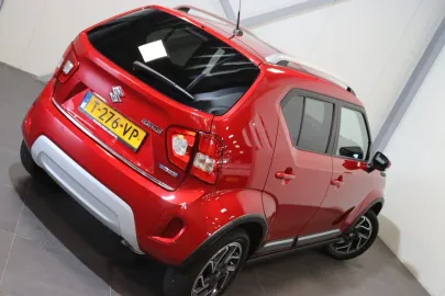 Car image 5