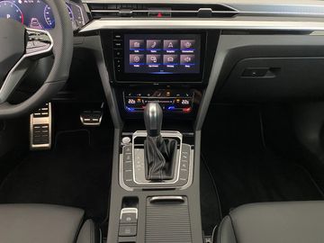 Car image 36