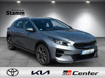 Car image 2