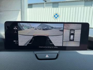 Car image 24