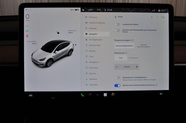 Tesla Model Y Long Range AWD 378 kW image number 15