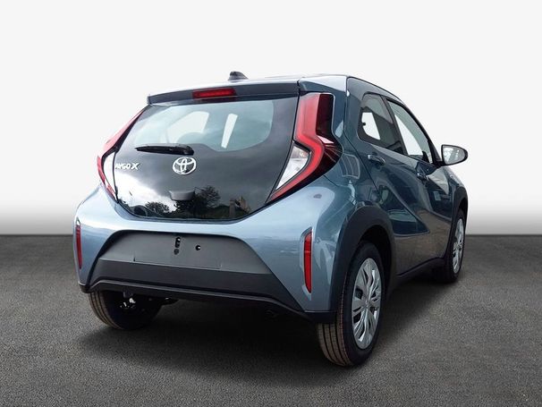 Toyota Aygo X 53 kW image number 3