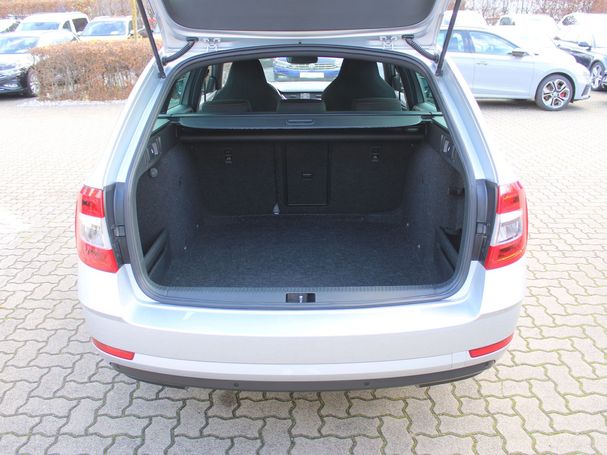 Skoda Octavia Combi 1.6 TDI 85 kW image number 7