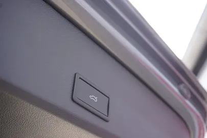 Car image 41