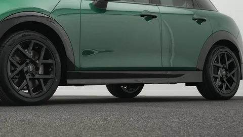 Car image 23