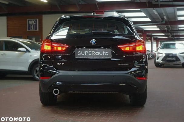 BMW X1 sDrive18i 103 kW image number 10