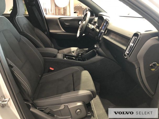 Volvo XC40 170 kW image number 14