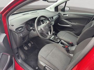 Car image 16