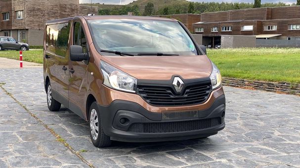 Renault Trafic 107 kW image number 3