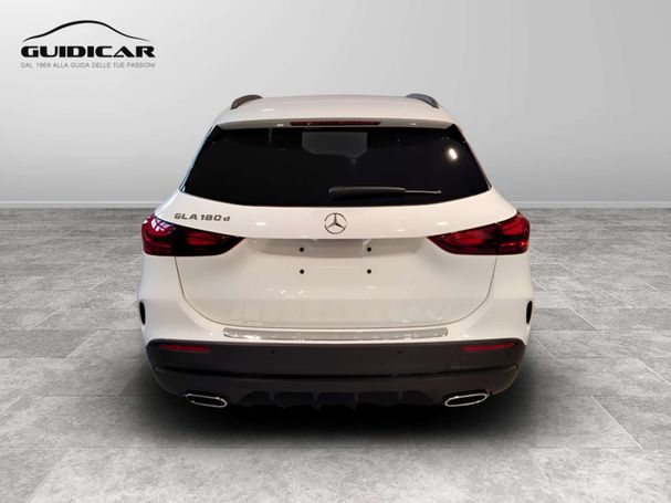 Mercedes-Benz GLA 180 d 85 kW image number 3