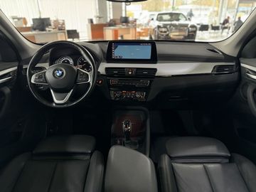 Car image 37