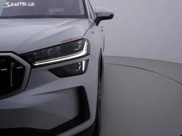 Car image 37