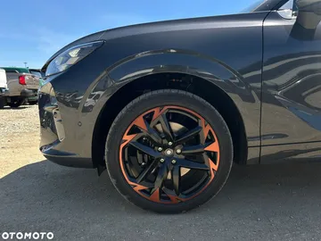 Car image 38
