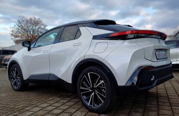 Toyota C-HR 2.0 Plug-In Hybrid 164 kW image number 5