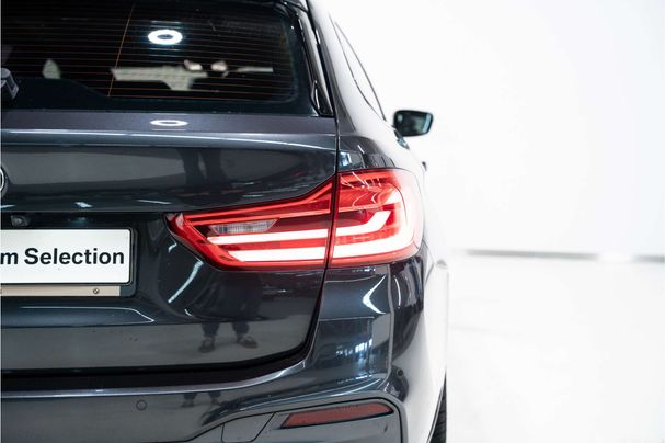 BMW 520i Touring 135 kW image number 25